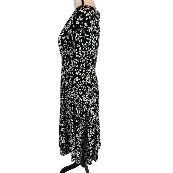 Harper Rose 3/4 Sleeve V Neck Fit and Flare Dress - Black / White - size 8 - Picture 4 of 10